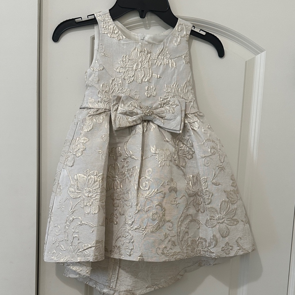 Rare Editions Ivory and Gold Brocade Dress